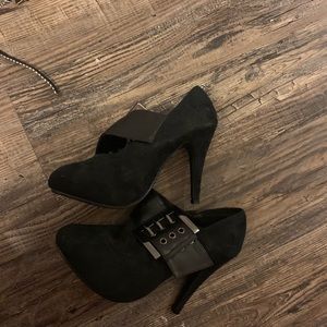 Size 7 Booties great condition only worn once!